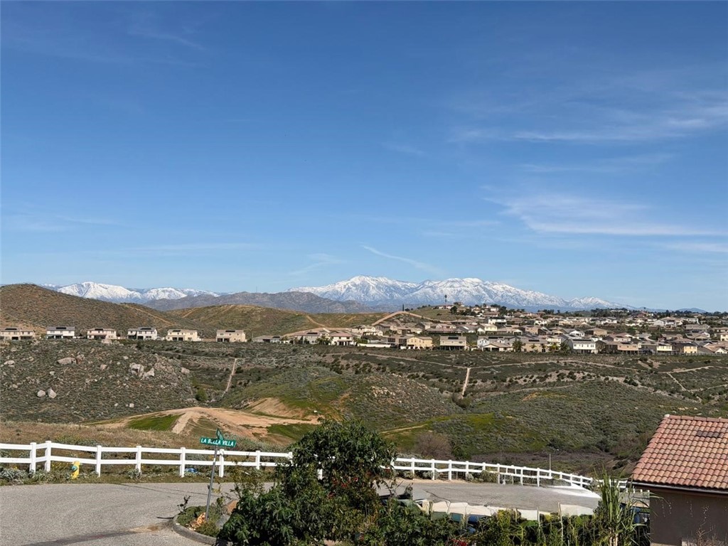 16765 La Bella Villa