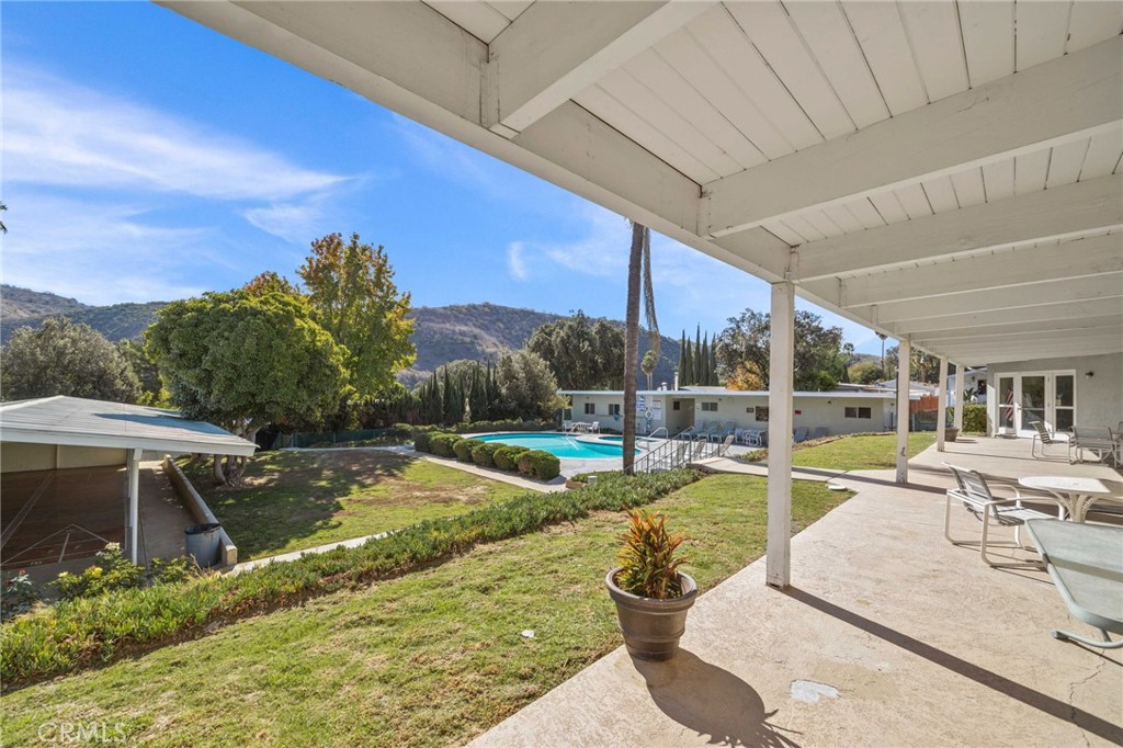 5700 Carbon Canyon 42