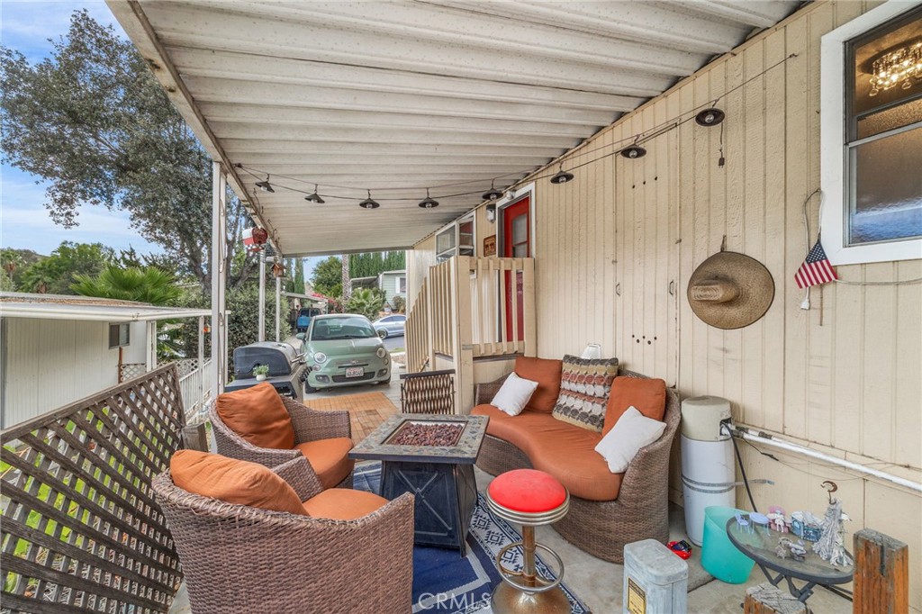 5700 Carbon Canyon 42