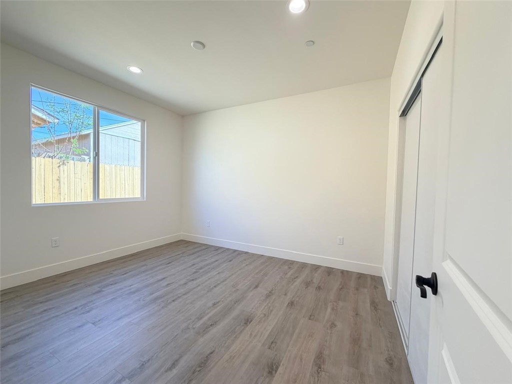 1164 N Hermosa Avenue