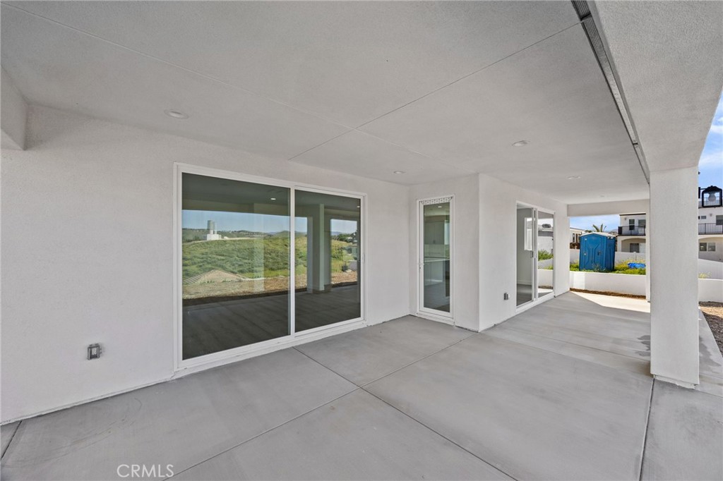 16765 La Bella Villa