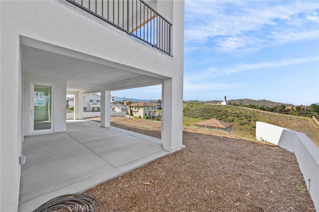 16765 La Bella Villa