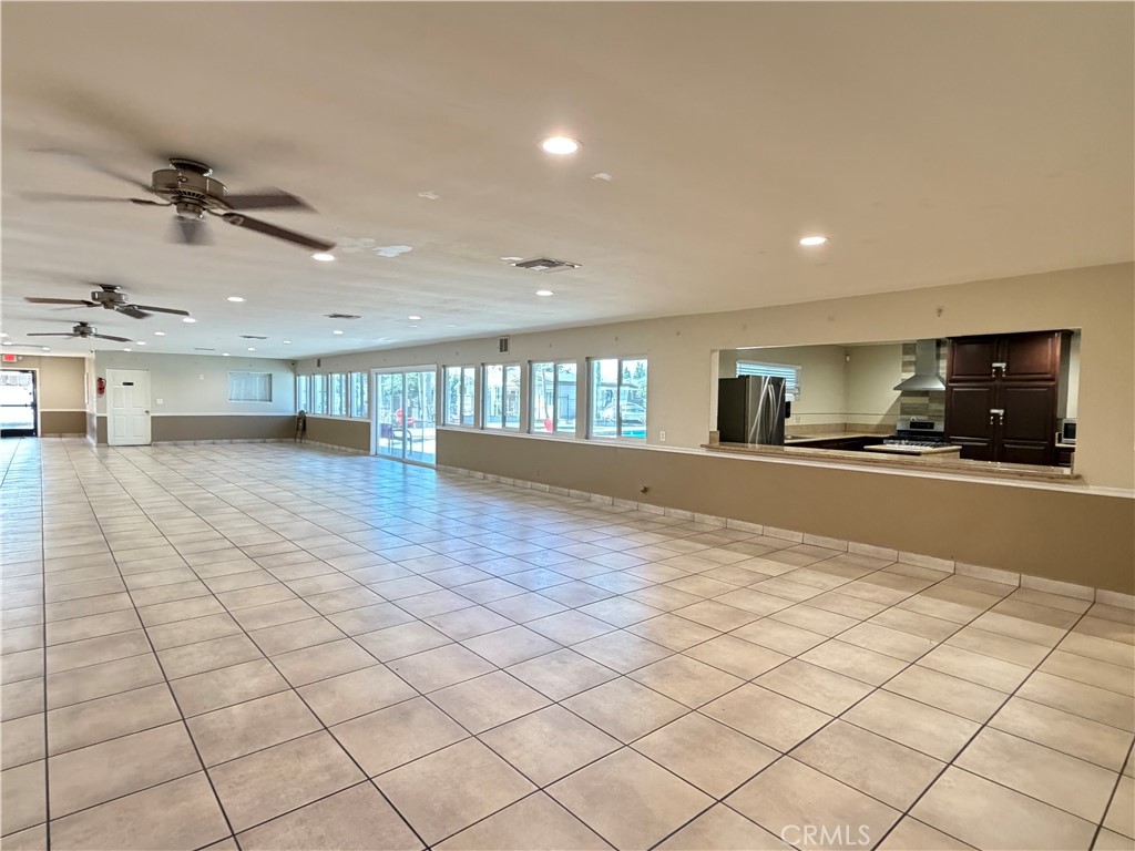 301 Duke lane 16