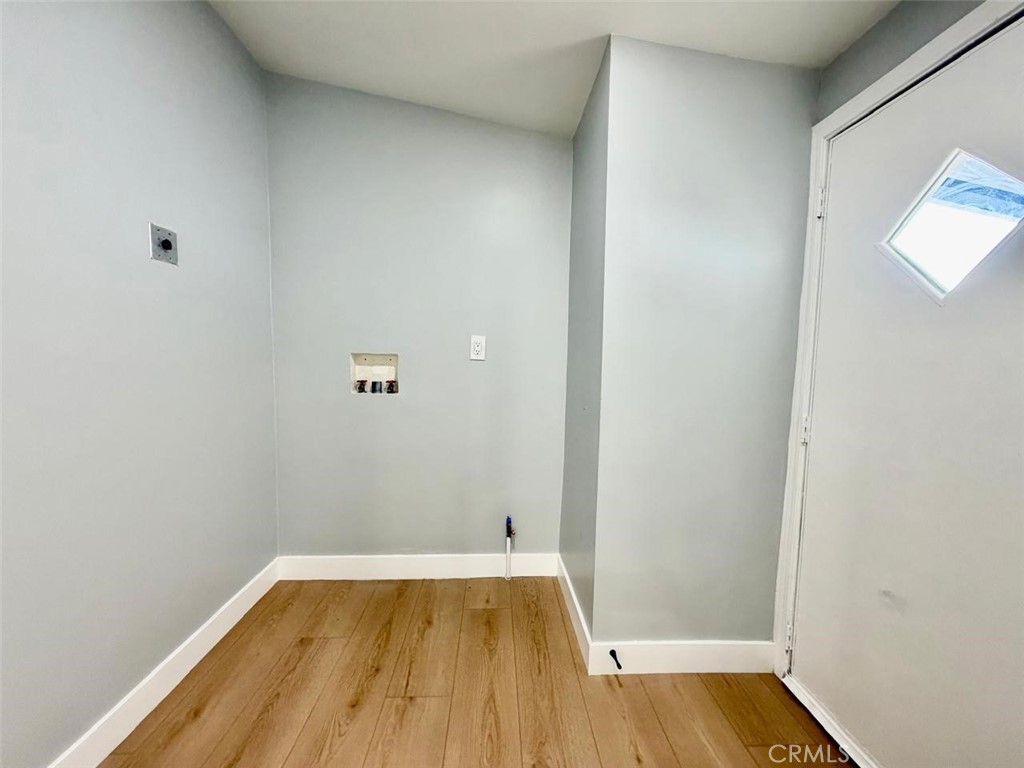 301 Duke lane 16