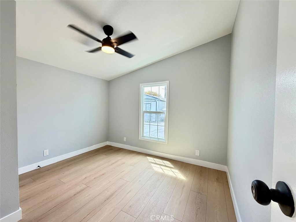 301 Duke lane 16