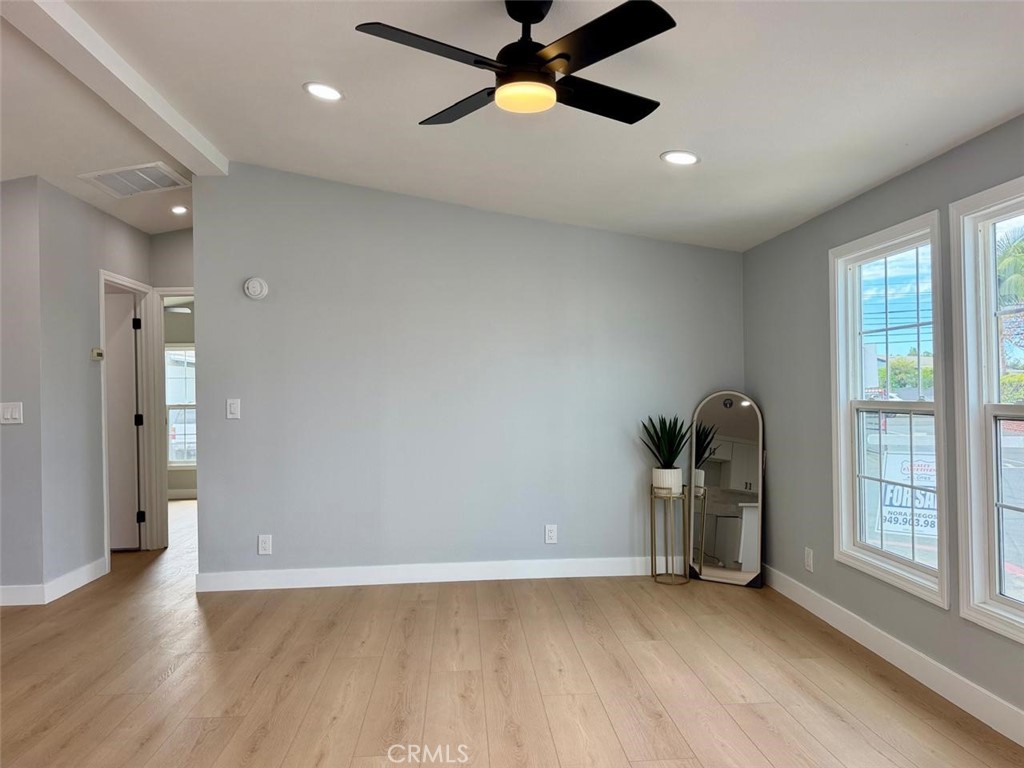 301 Duke lane 16