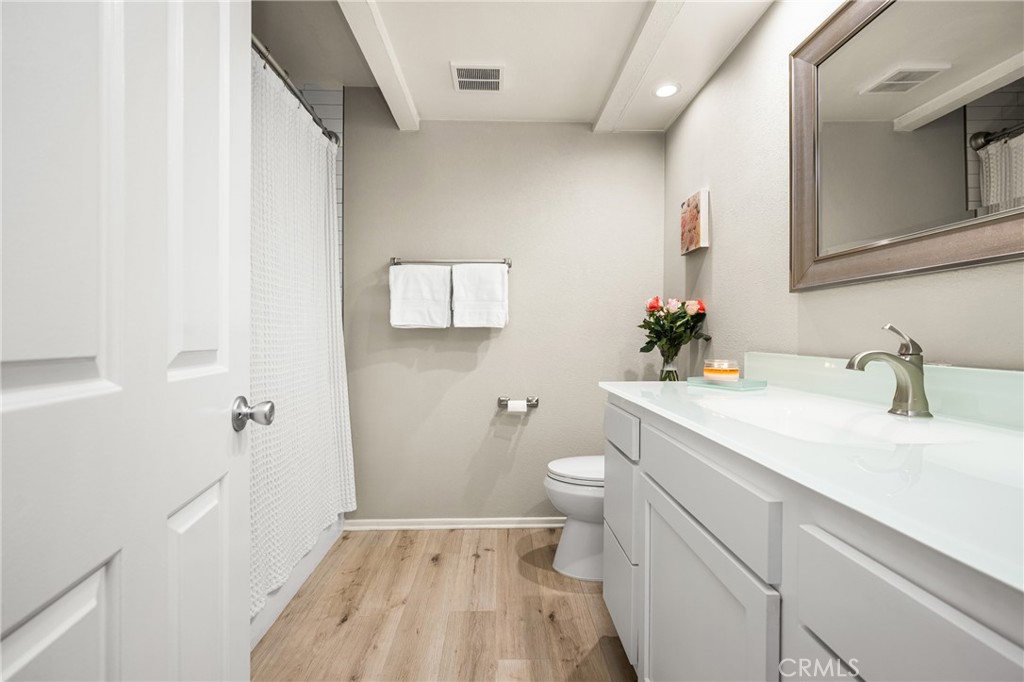 7648 Bay Drive 201