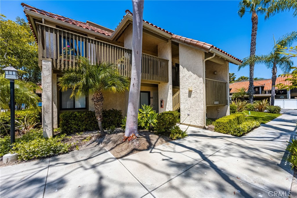 7648 Bay Drive 201