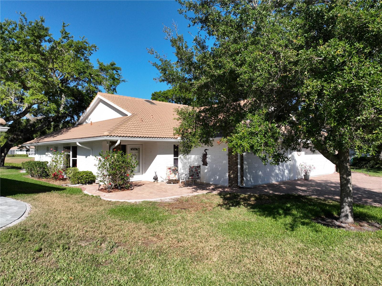 5808 GARDEN LAKES DRIVE