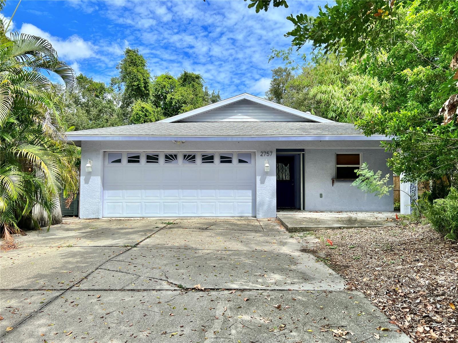 2757 FLOYD STREET