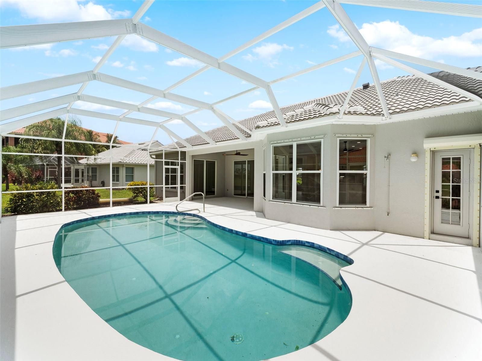 24511 DOLPHIN COVE DR