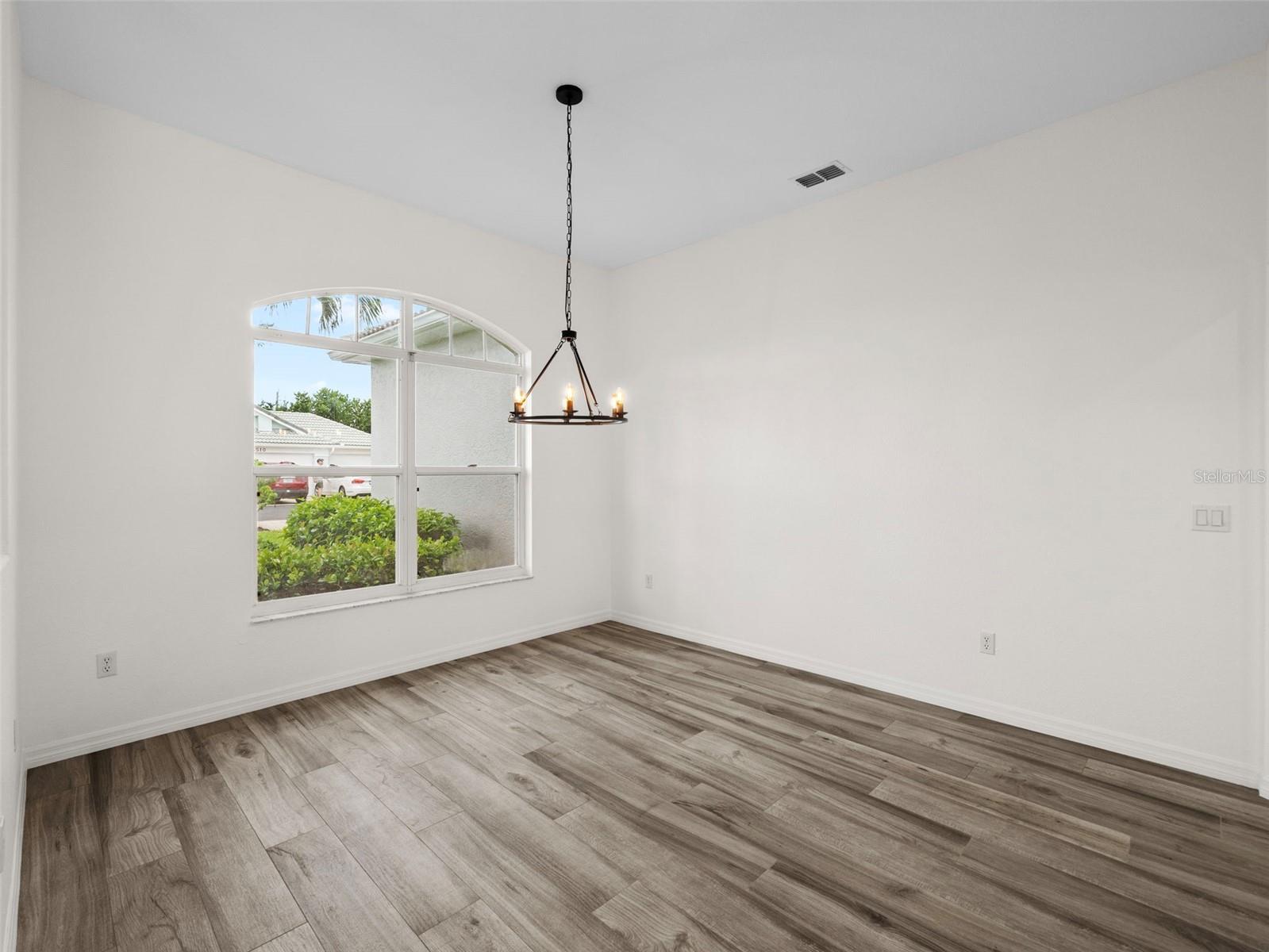 24511 DOLPHIN COVE DR