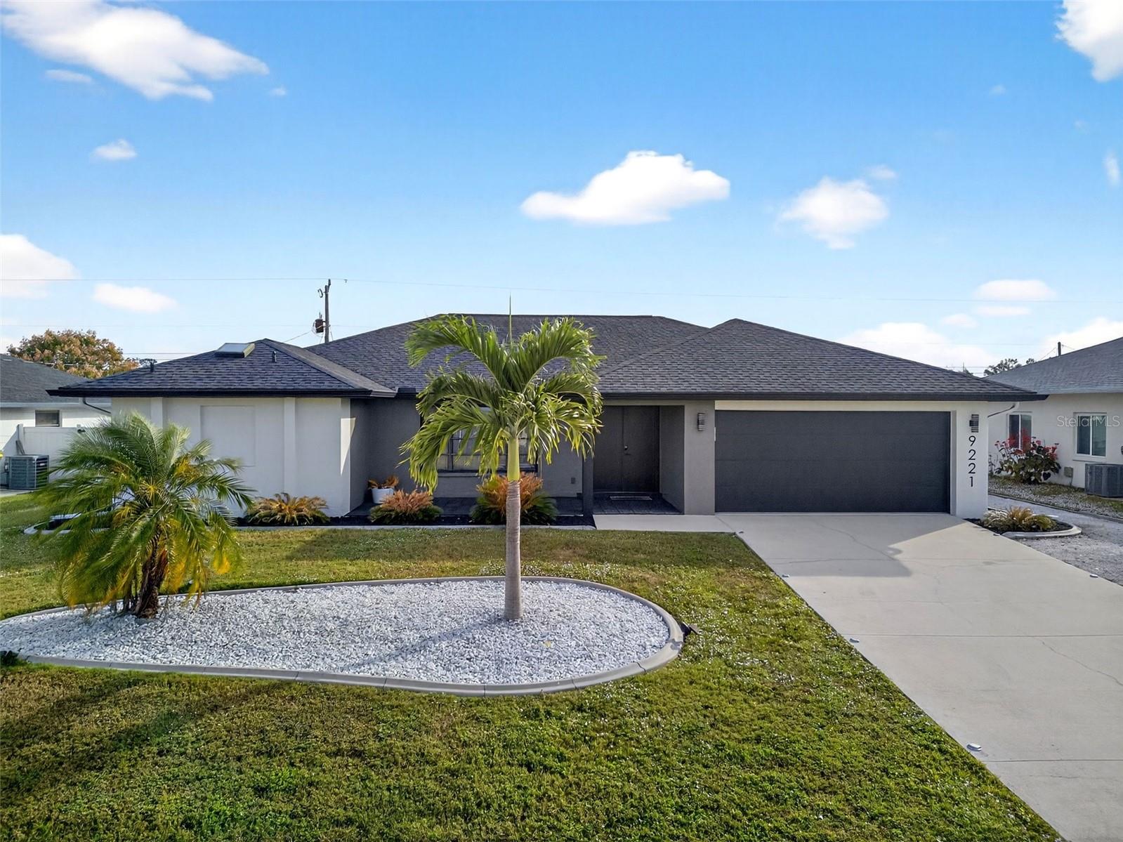 9221 STEUBENVILLE AVE