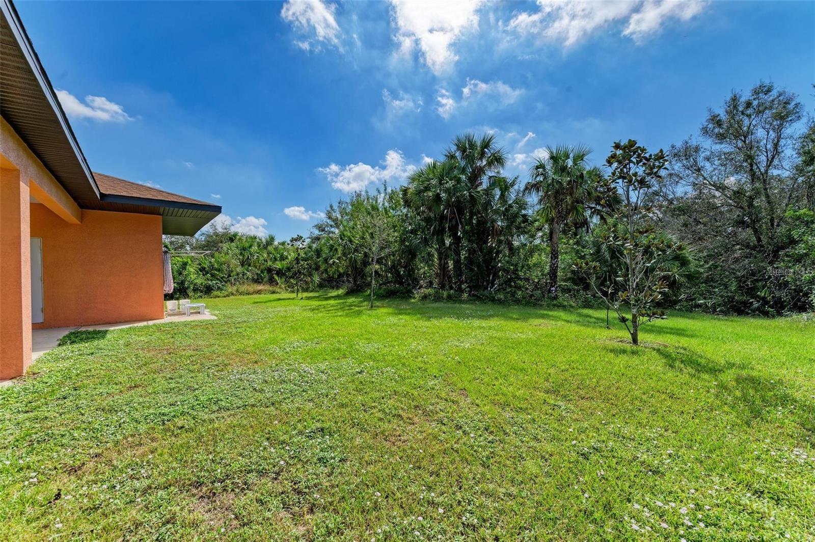 397 DONIPHAN DR