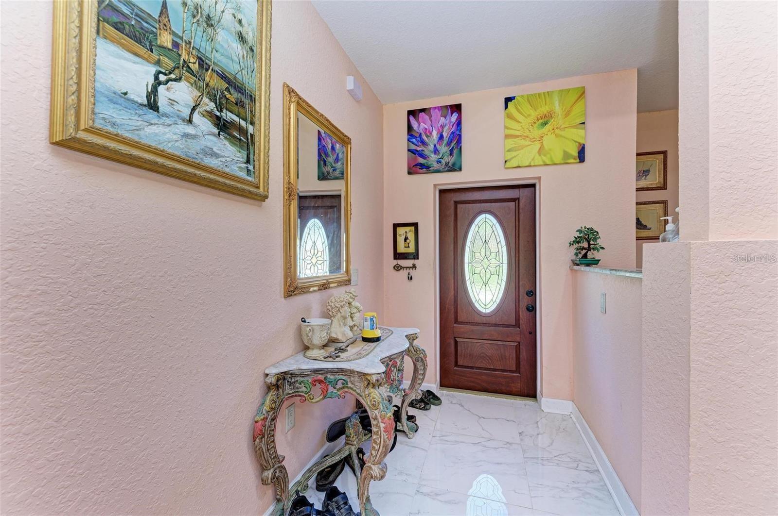 397 DONIPHAN DR