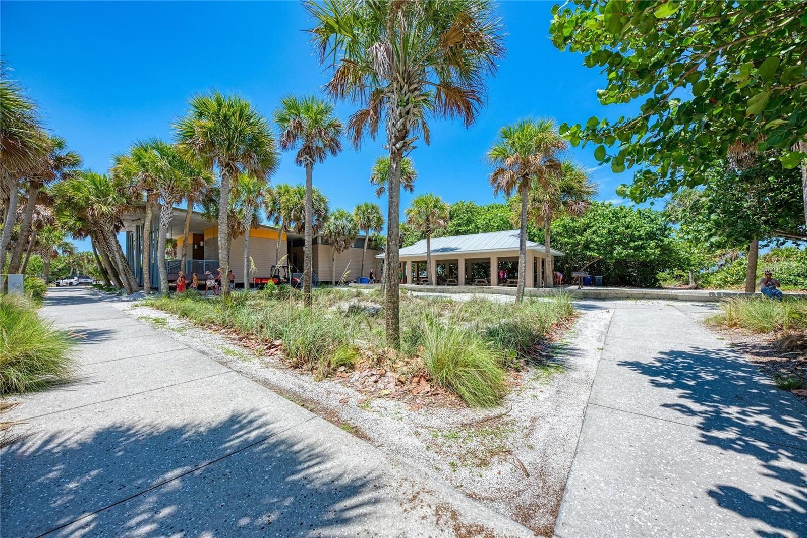 397 DONIPHAN DR