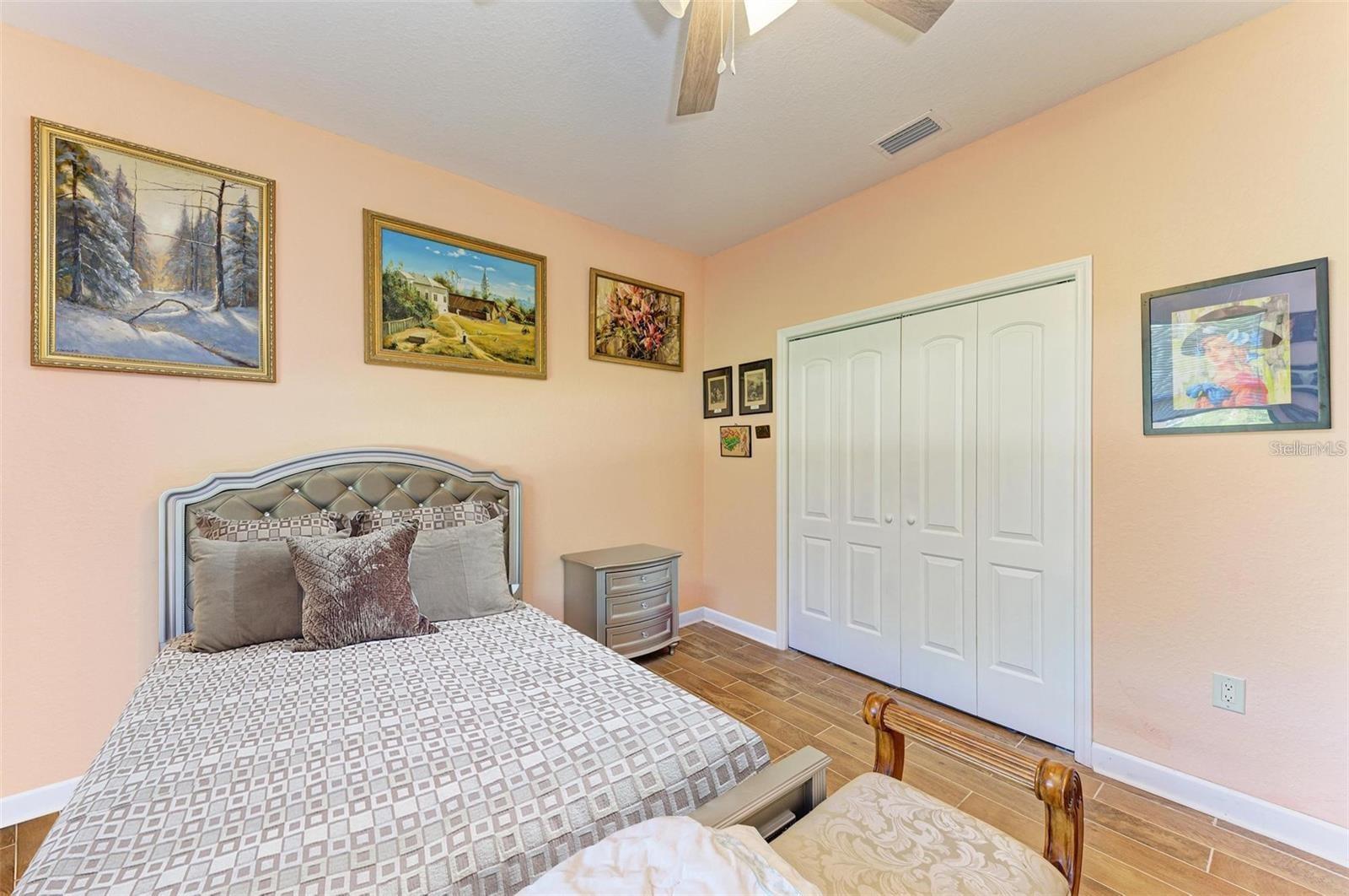 397 DONIPHAN DR