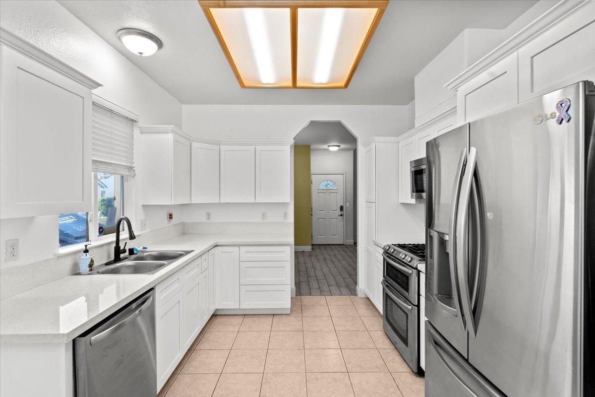 7408 High Point Lane