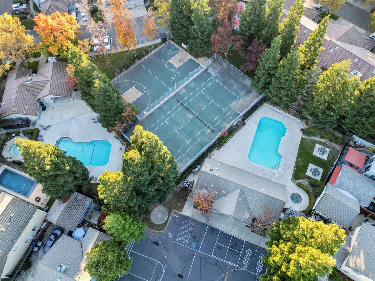 7408 High Point Lane