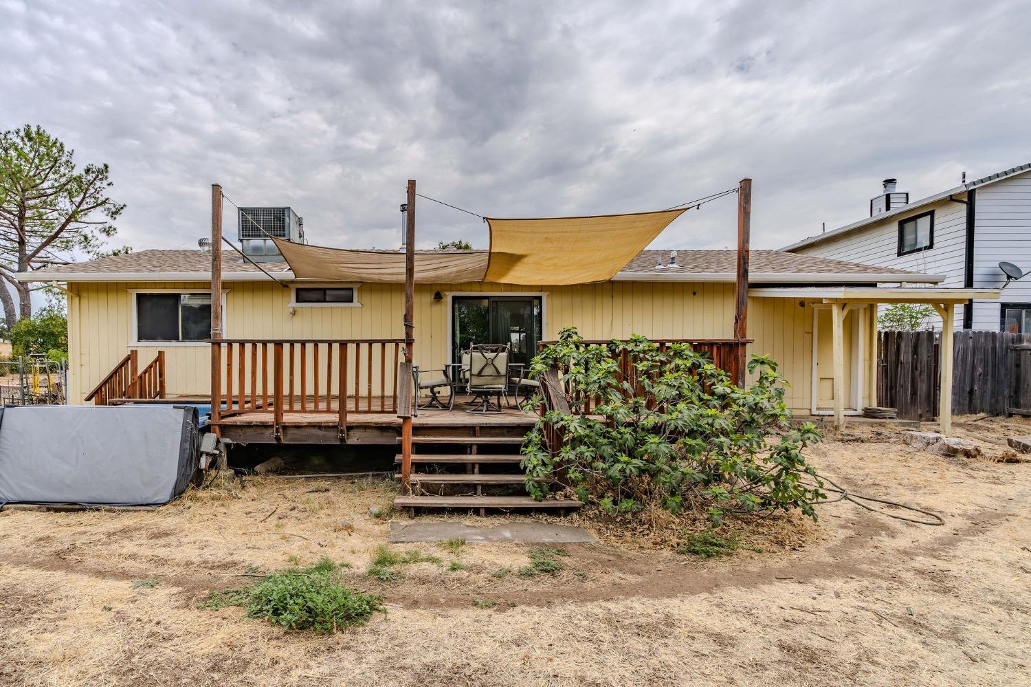 2715 Curran Road