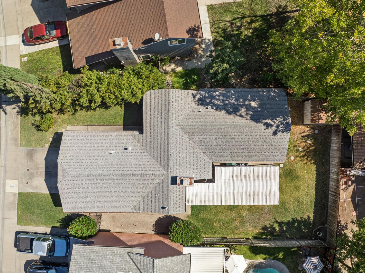 10 Shady Lake Court