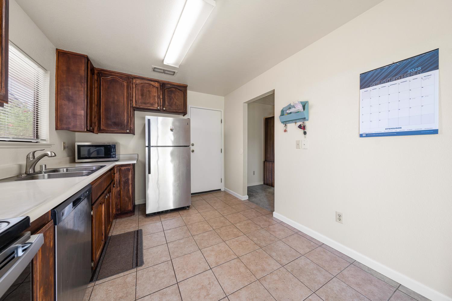 10 Shady Lake Court