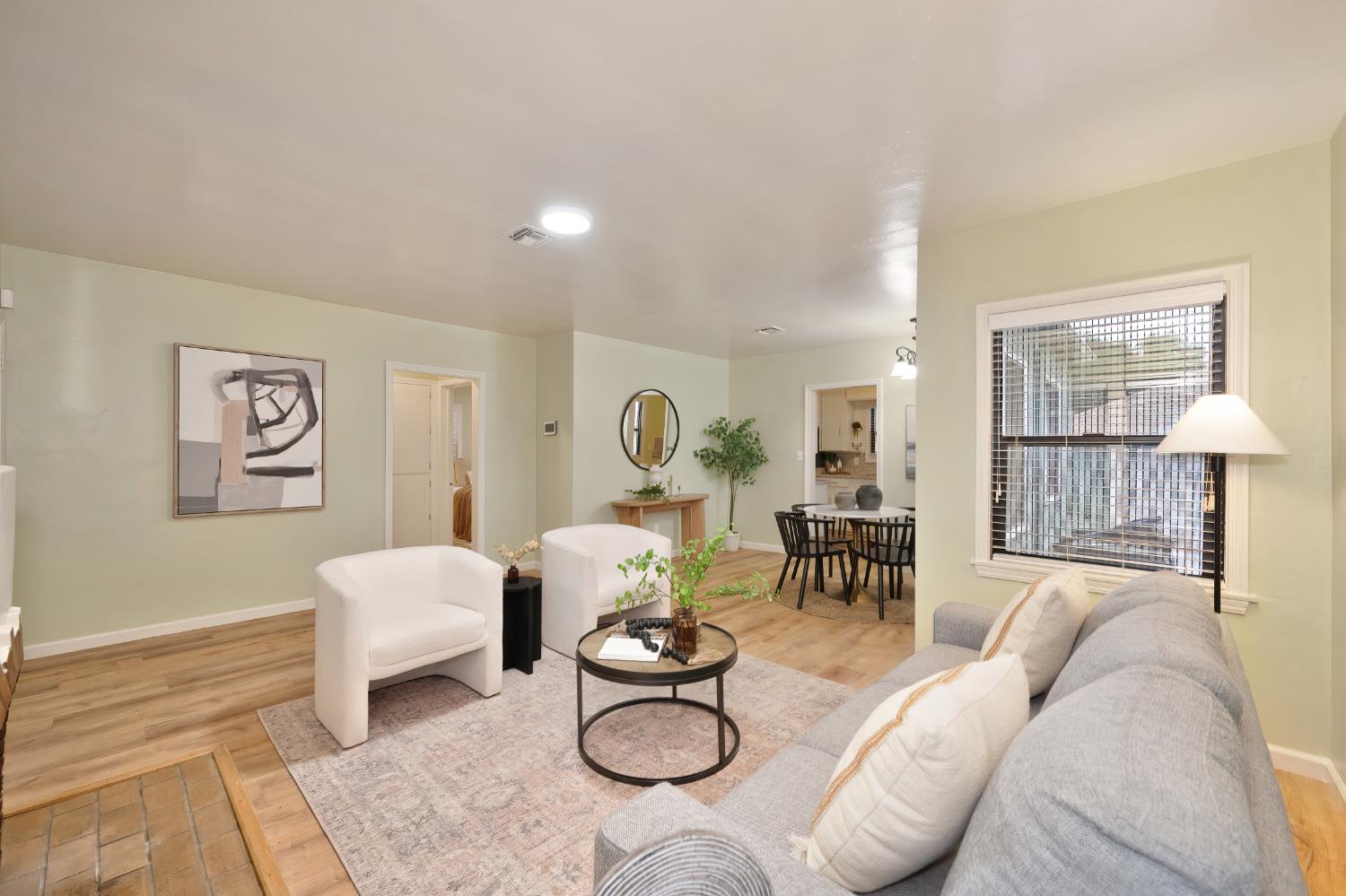 2559 Norwood Avenue