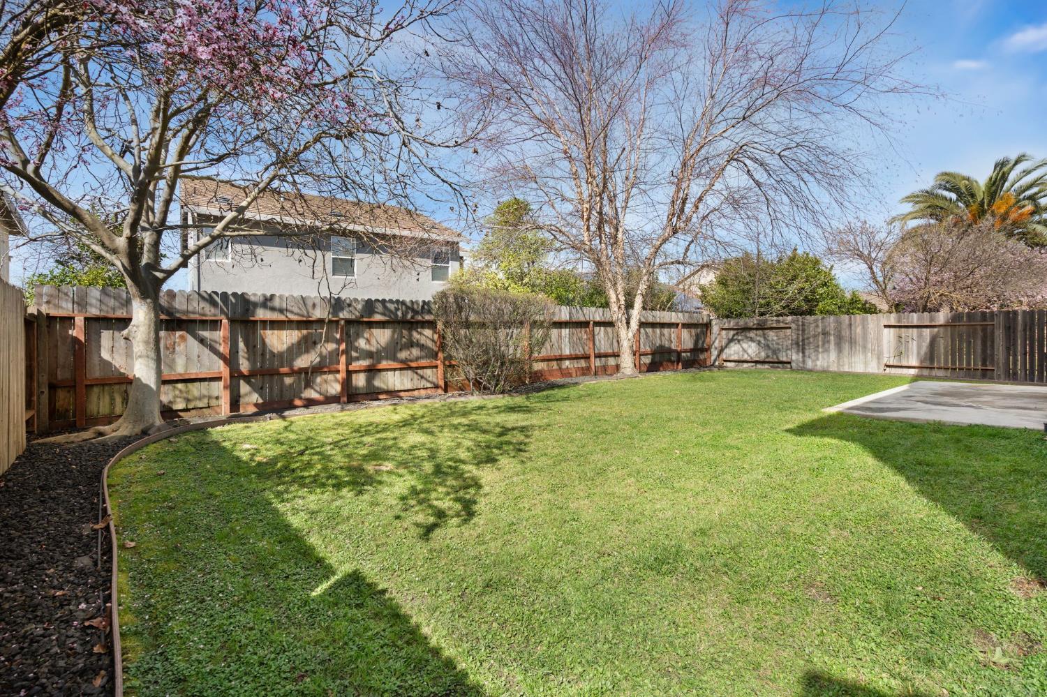 36 Holden Court