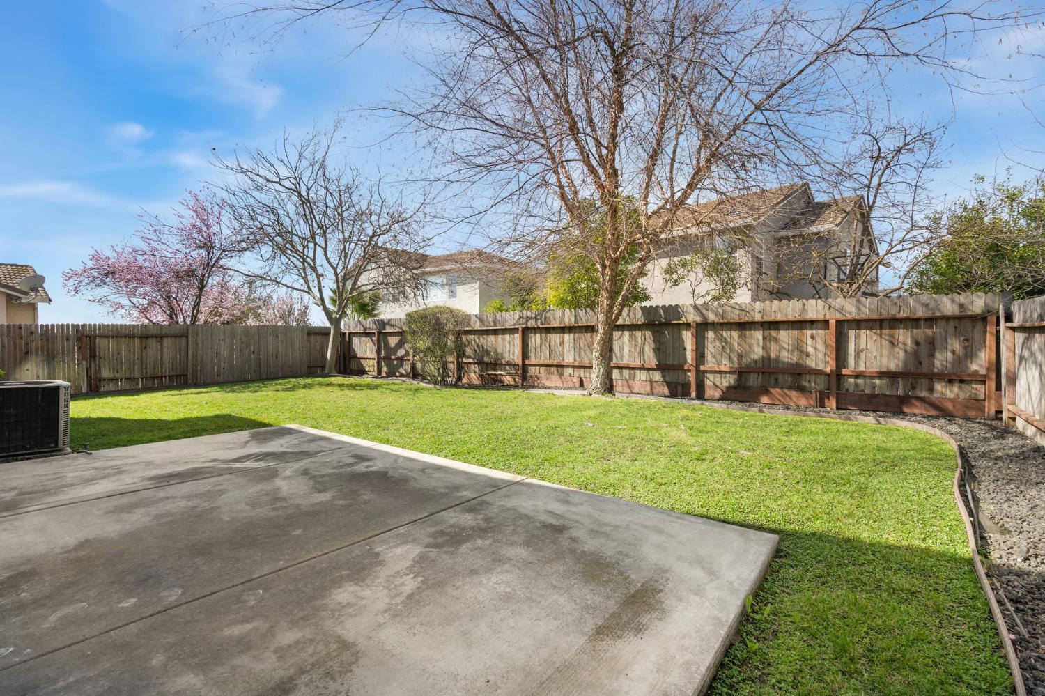36 Holden Court
