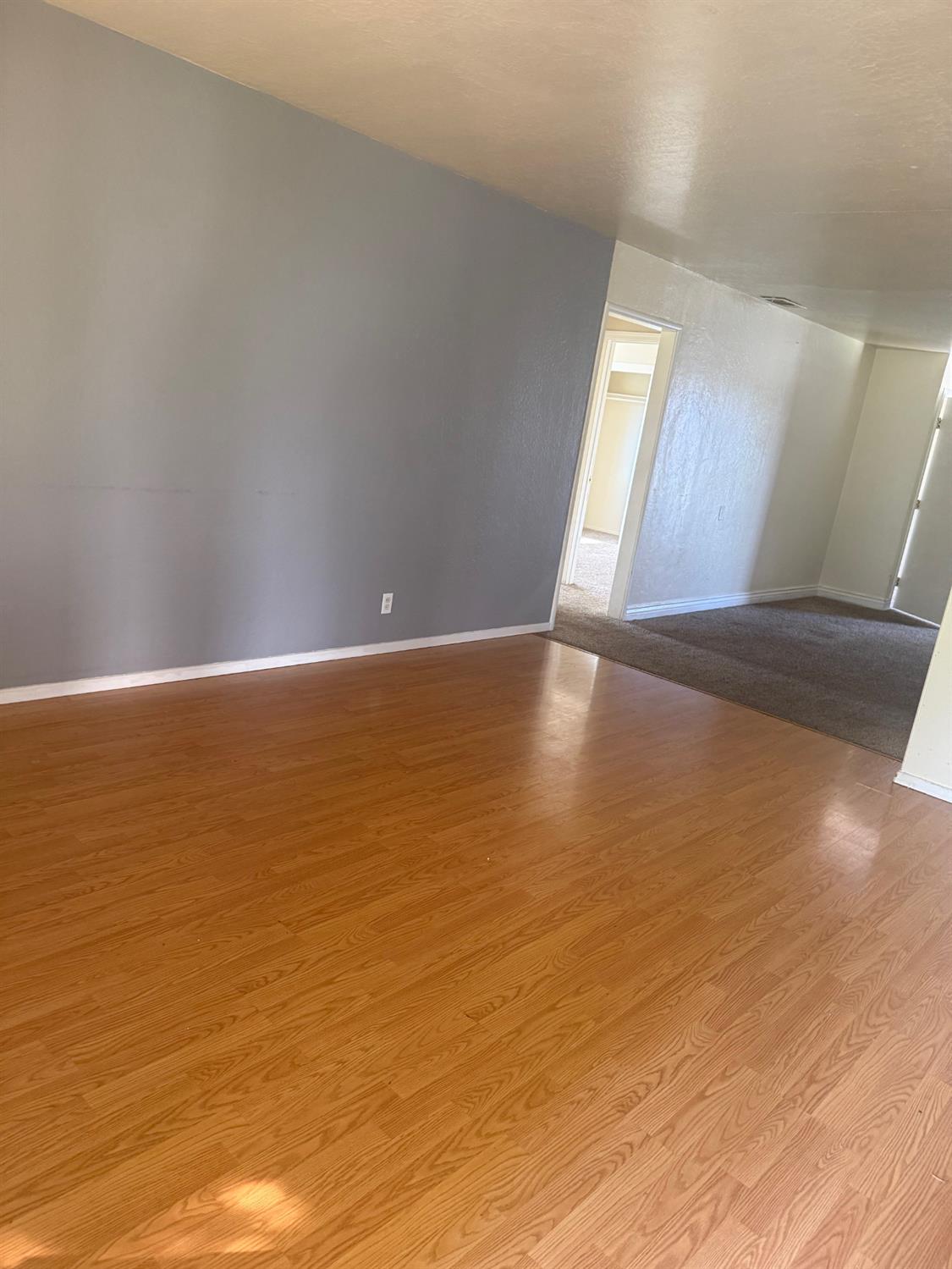6109 Gay Way