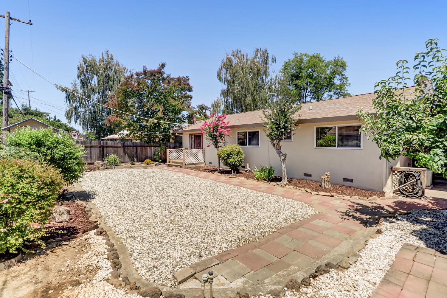 8944 New Dawn Drive