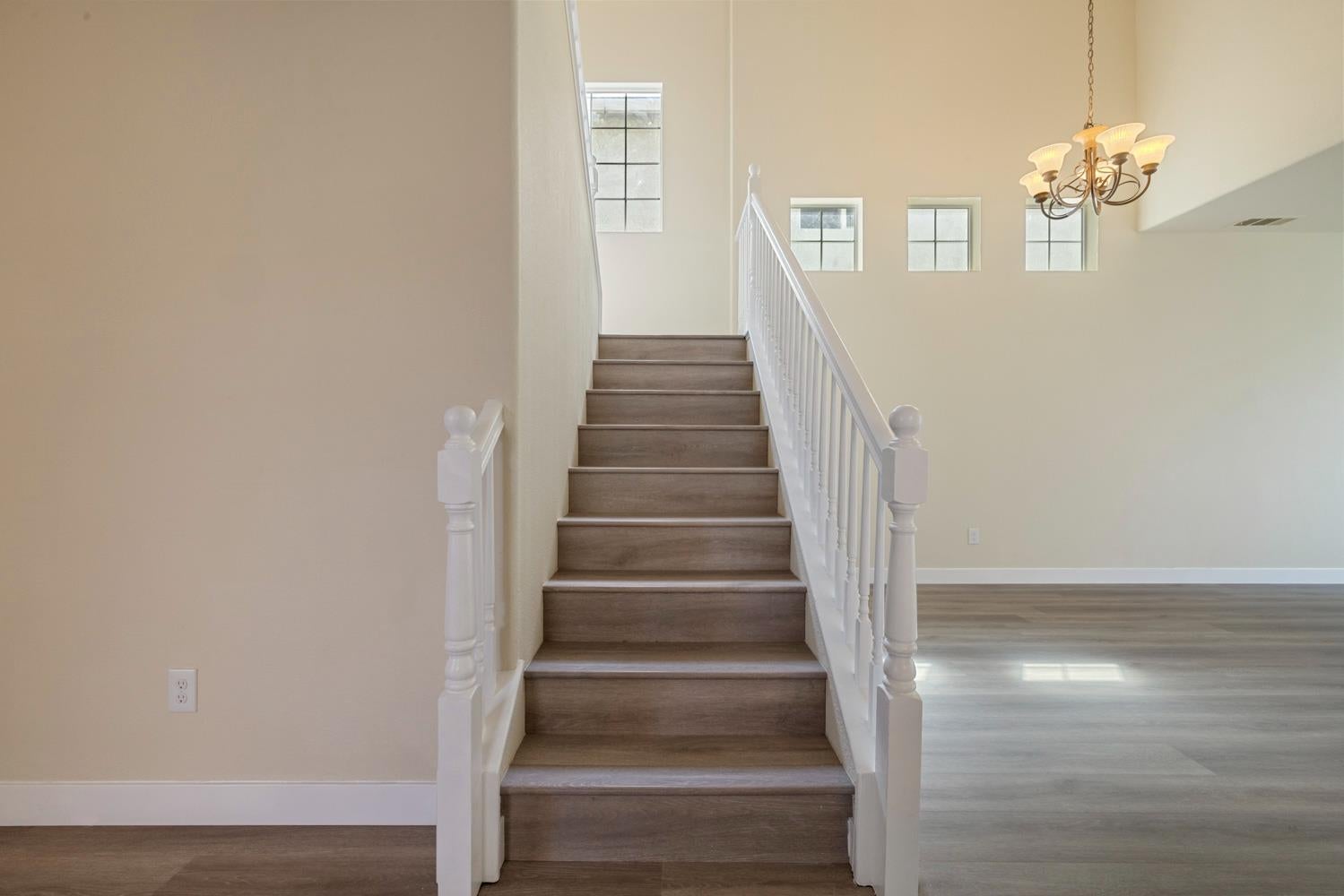 1820 Caleb Circle