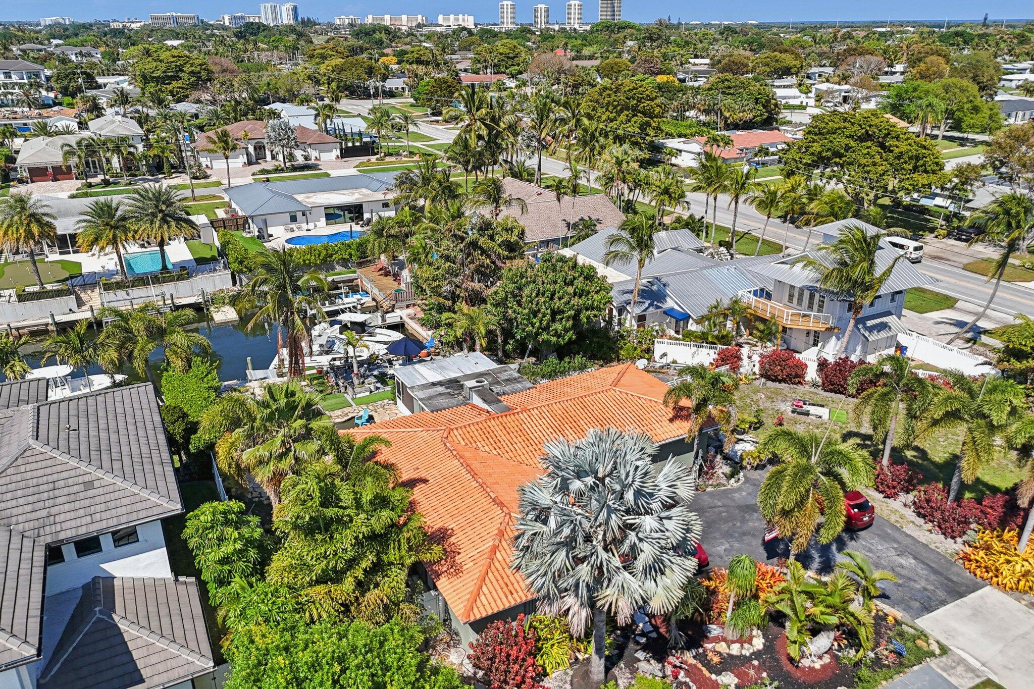 605 Inlet Road
