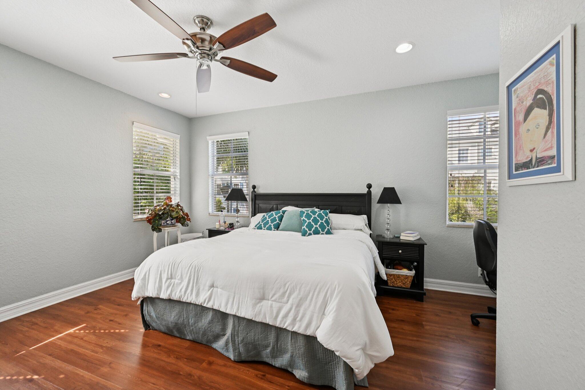 110 E Pigeon Plum Drive