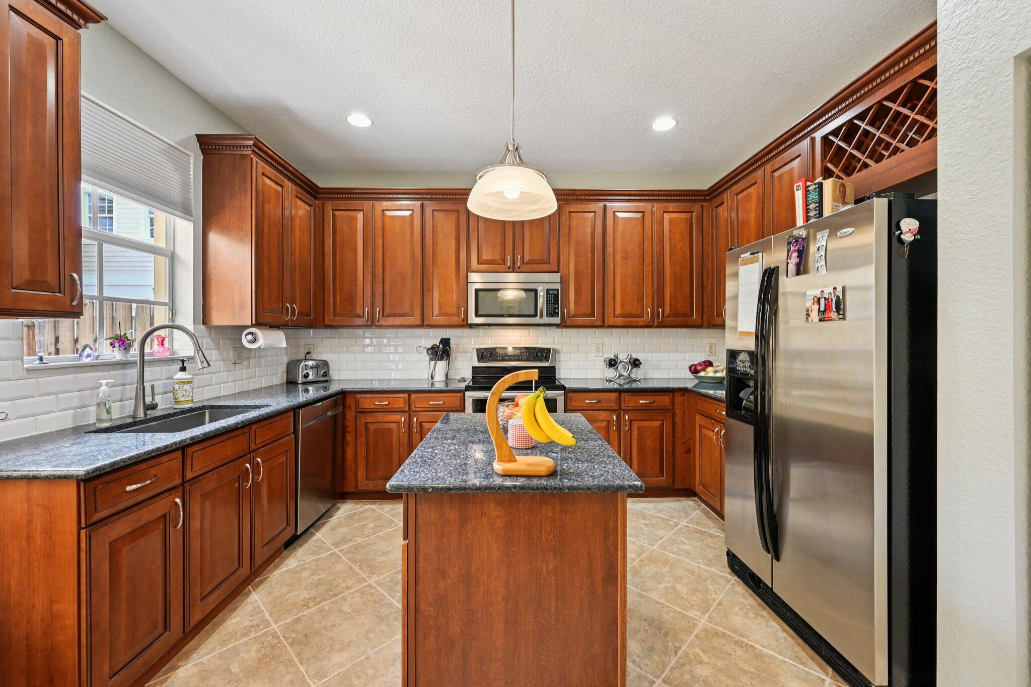 110 E Pigeon Plum Drive