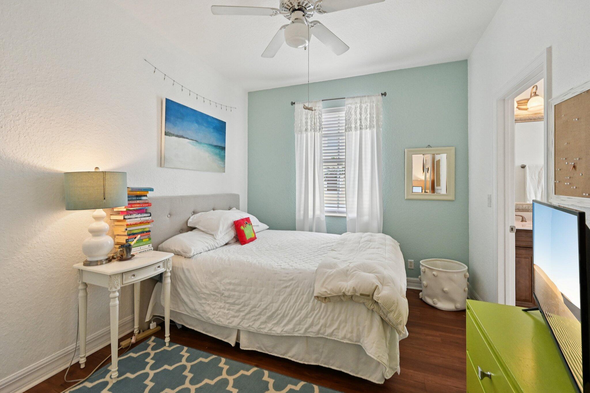 110 E Pigeon Plum Drive