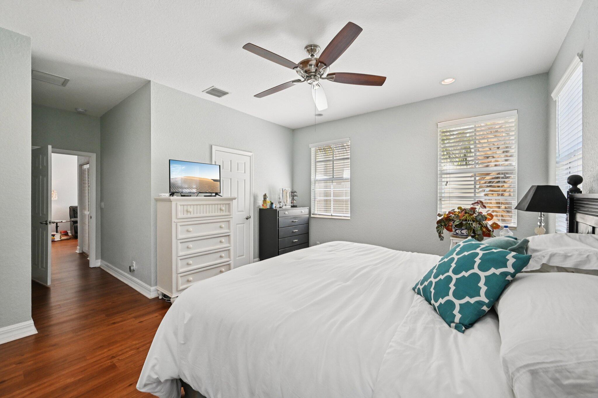 110 E Pigeon Plum Drive