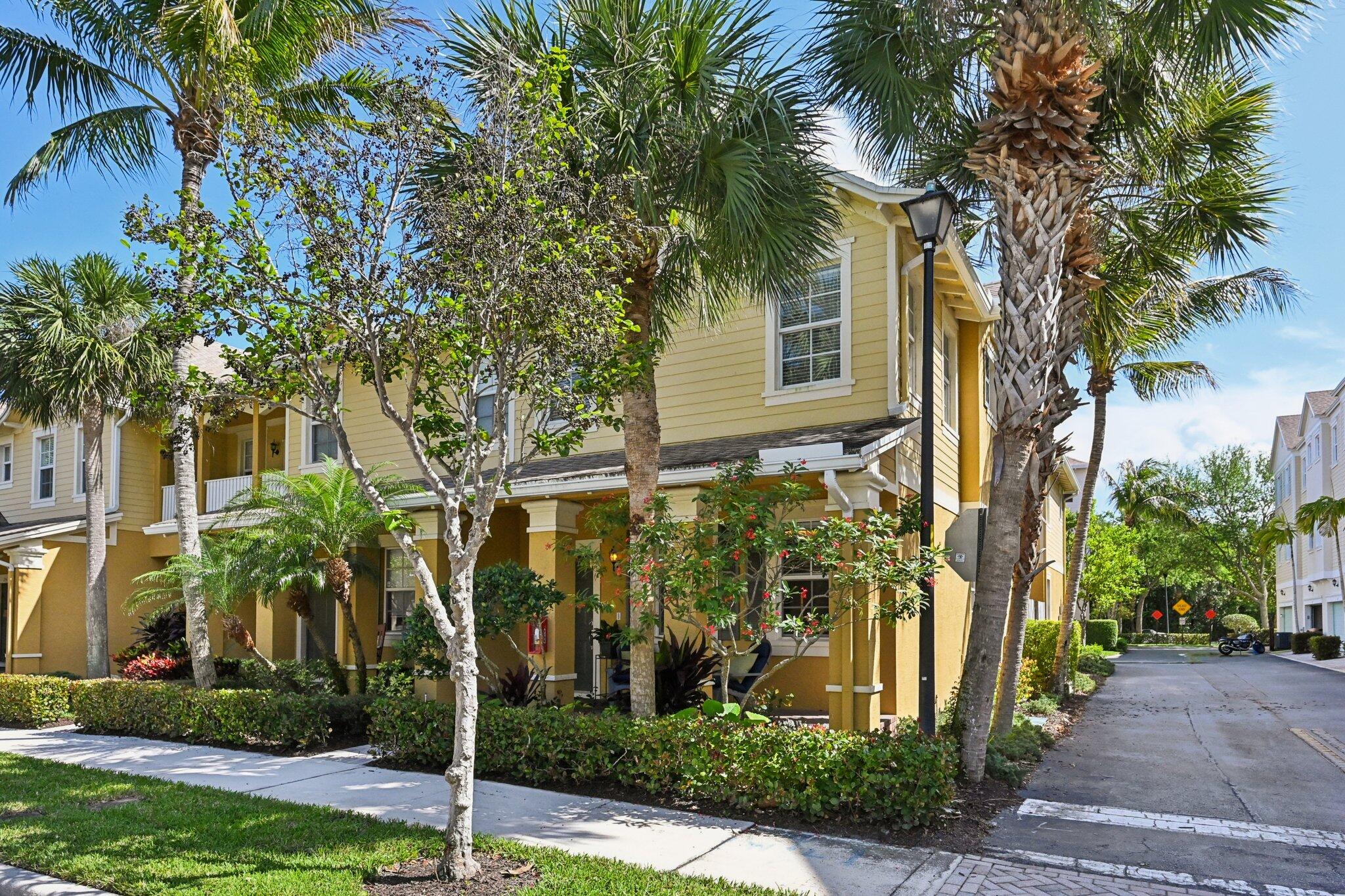 110 E Pigeon Plum Drive