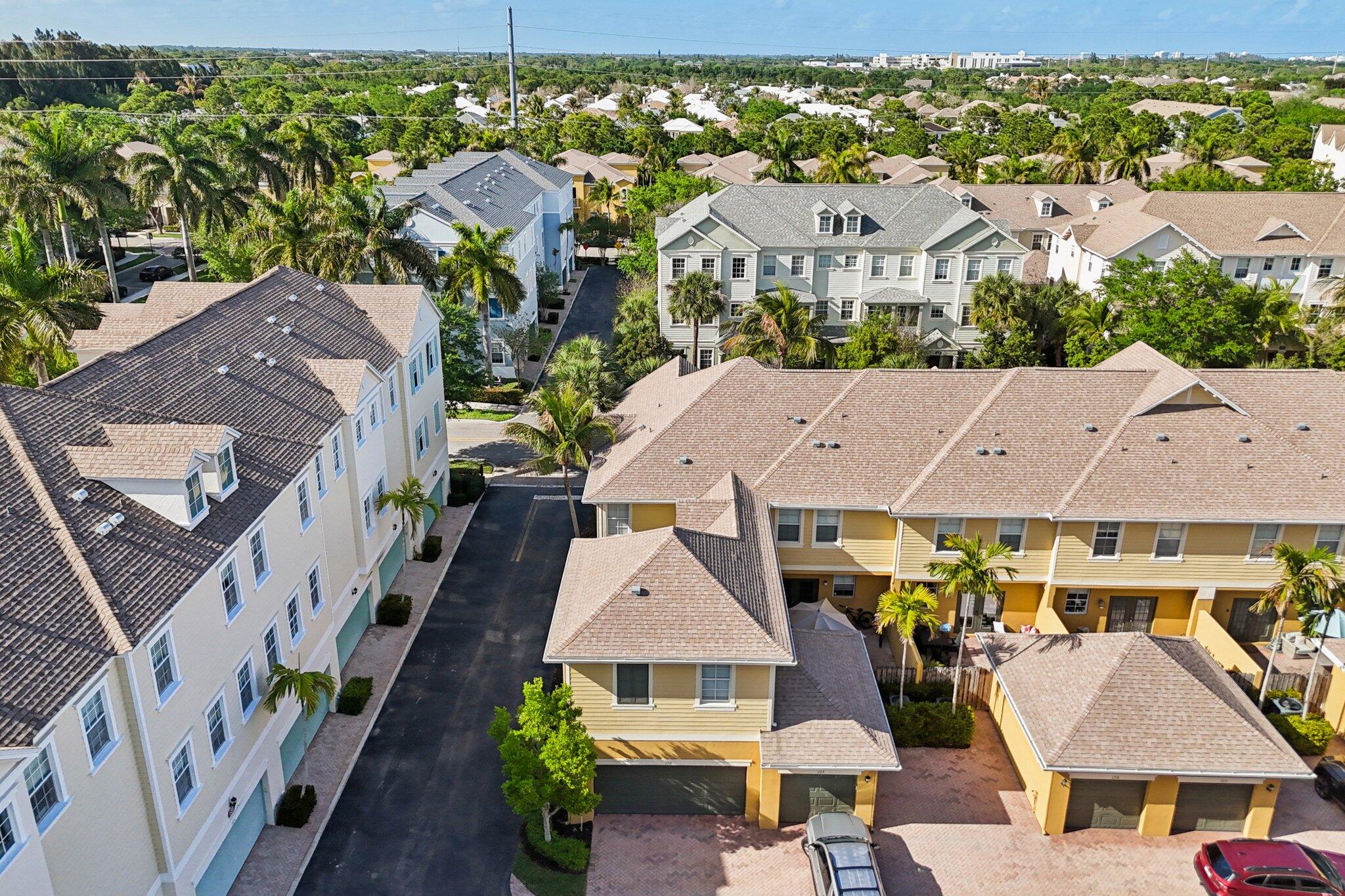 110 E Pigeon Plum Drive