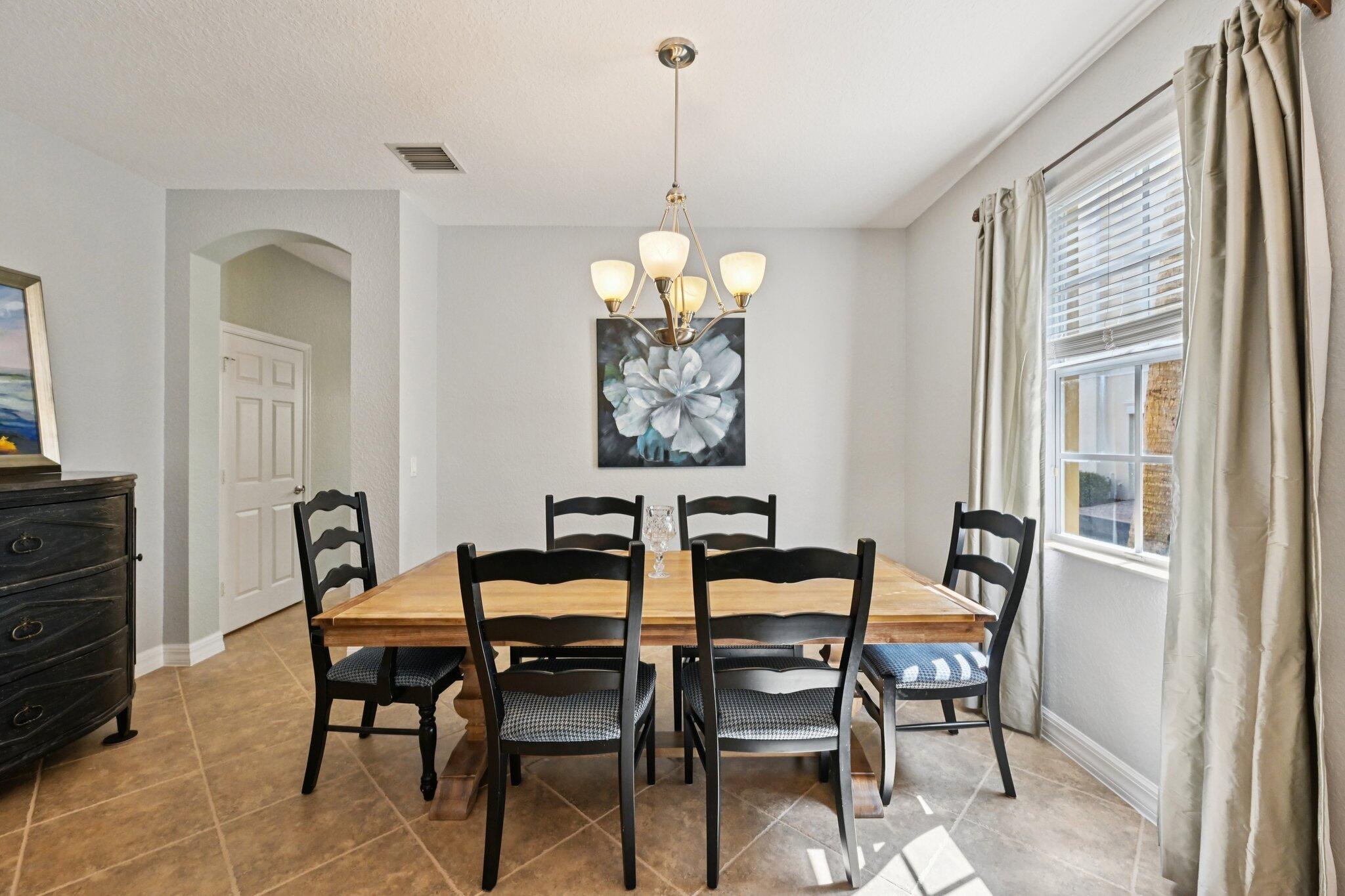 110 E Pigeon Plum Drive