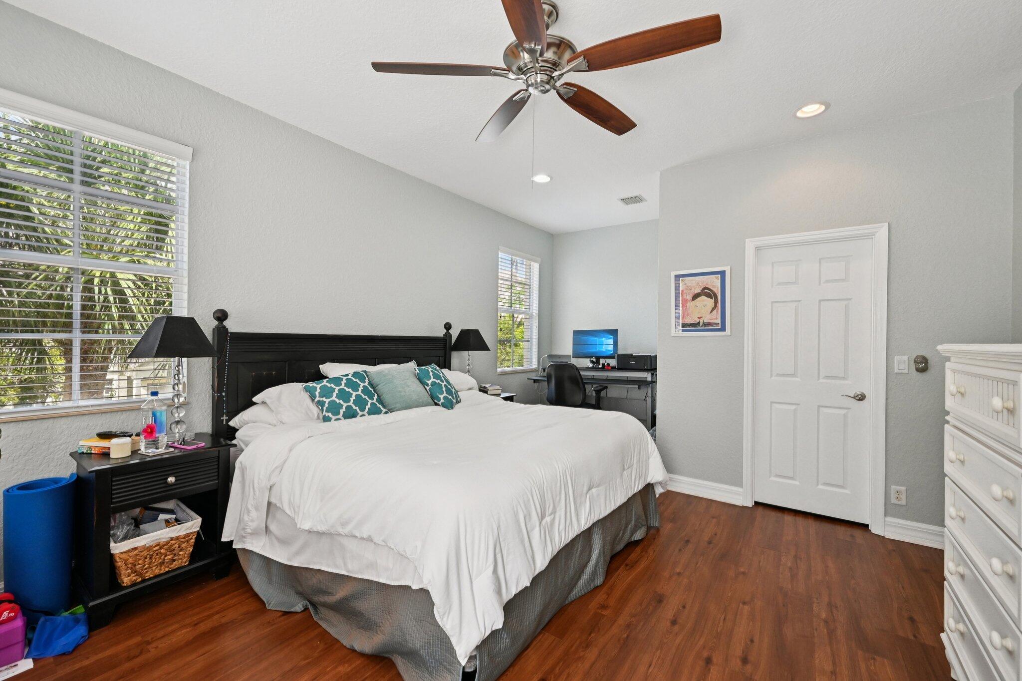 110 E Pigeon Plum Drive