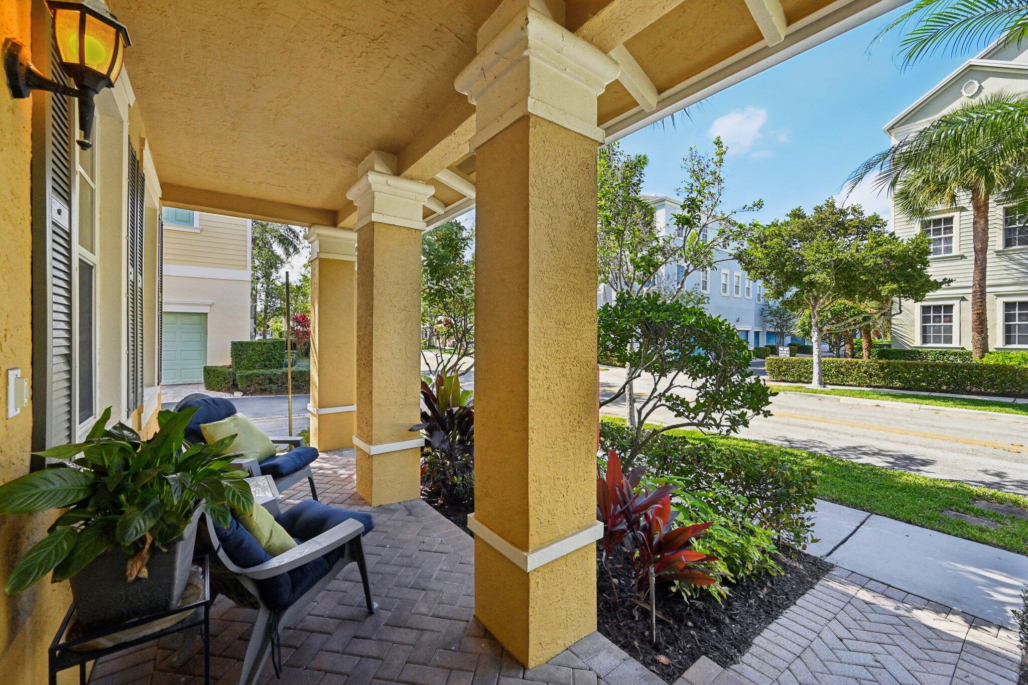 110 E Pigeon Plum Drive