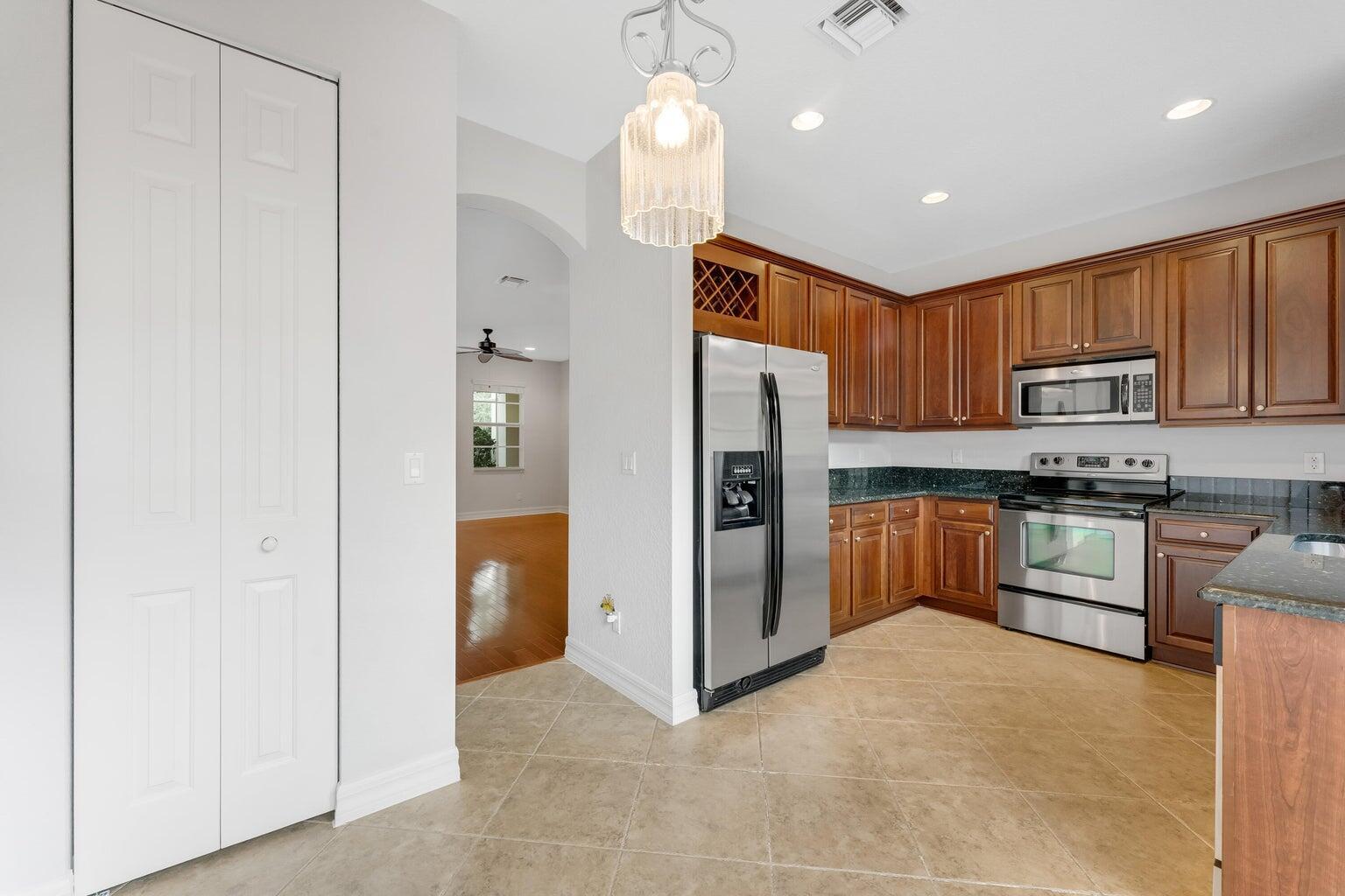 709 Dakota Drive
