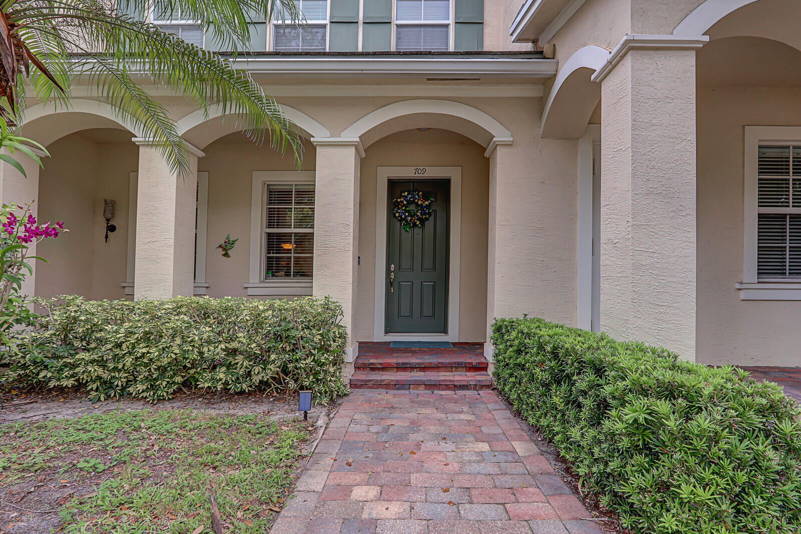 709 Dakota Drive