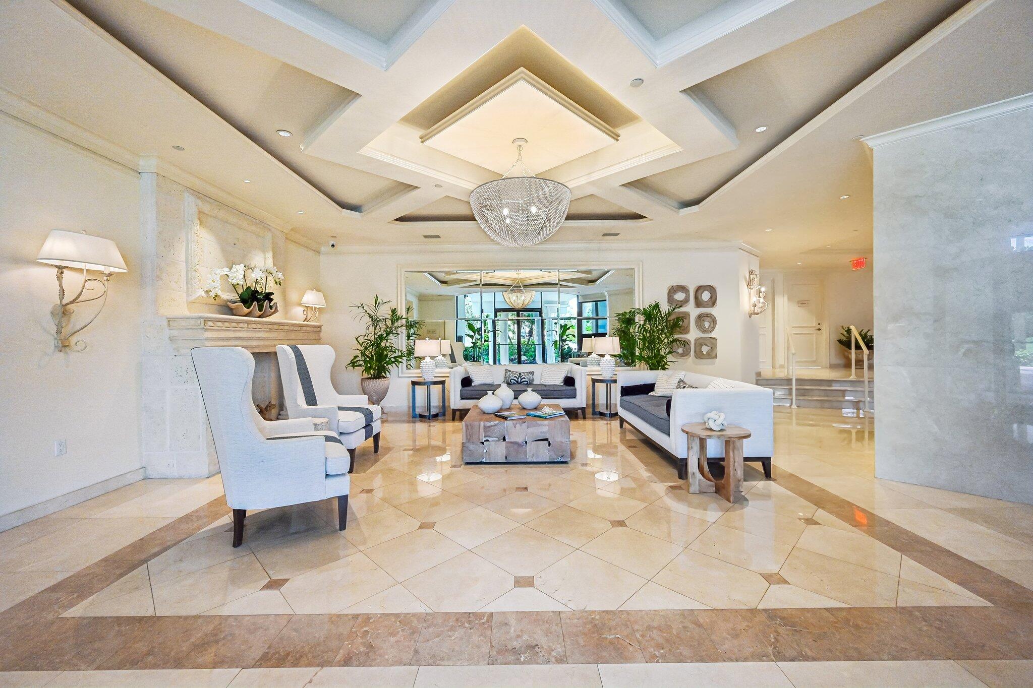 800 Ocean Drive 1105