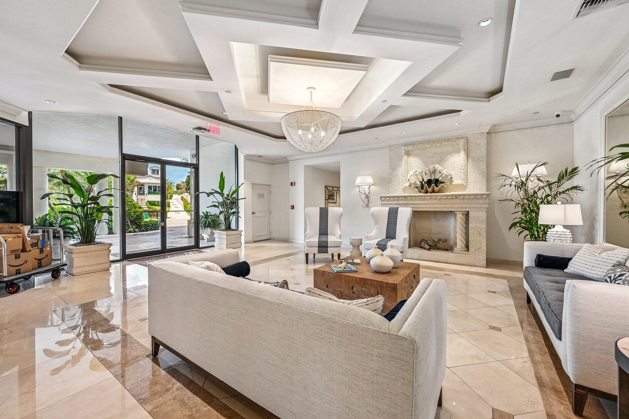 800 Ocean Drive 1105