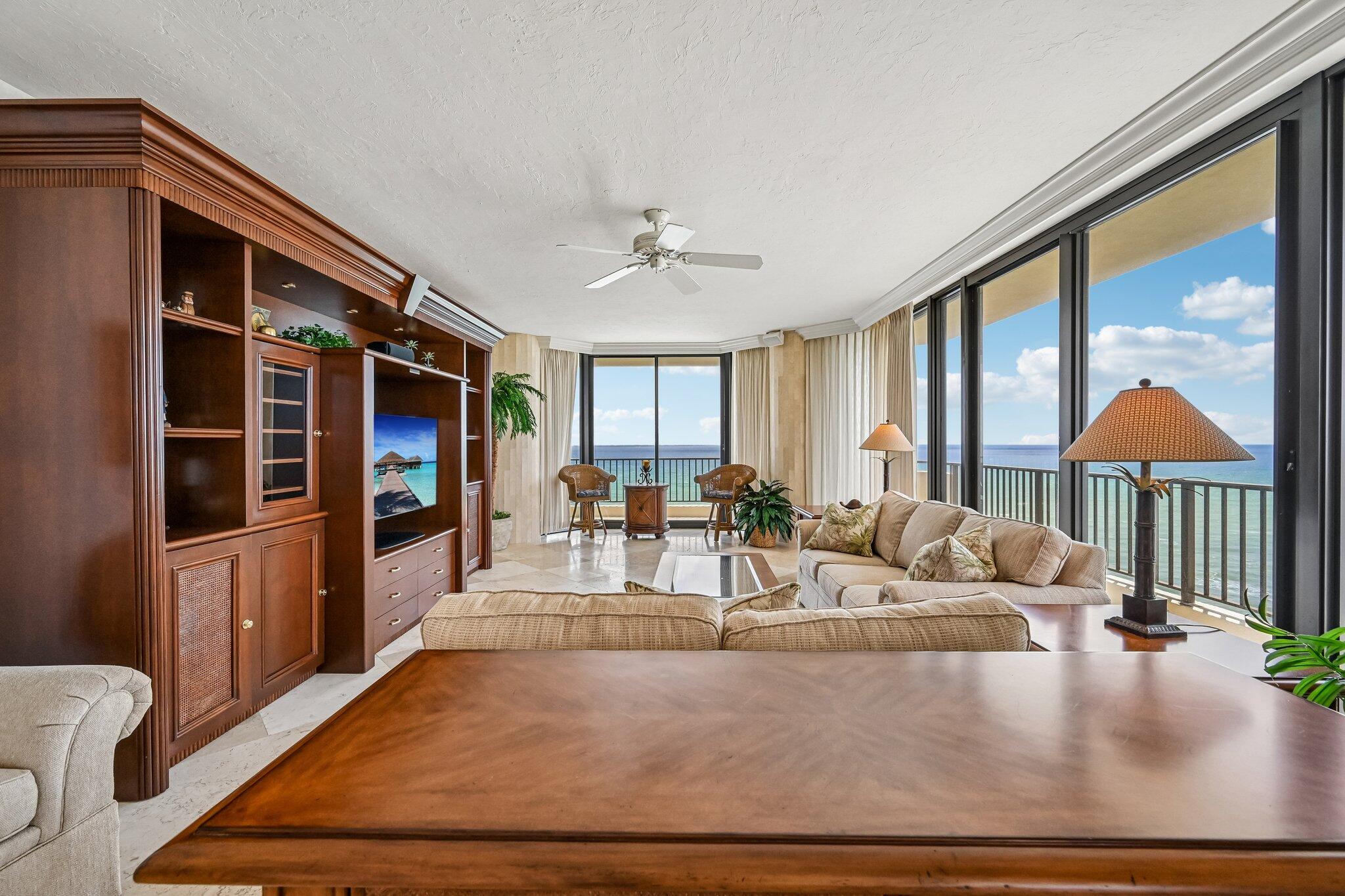 800 Ocean Drive 1105