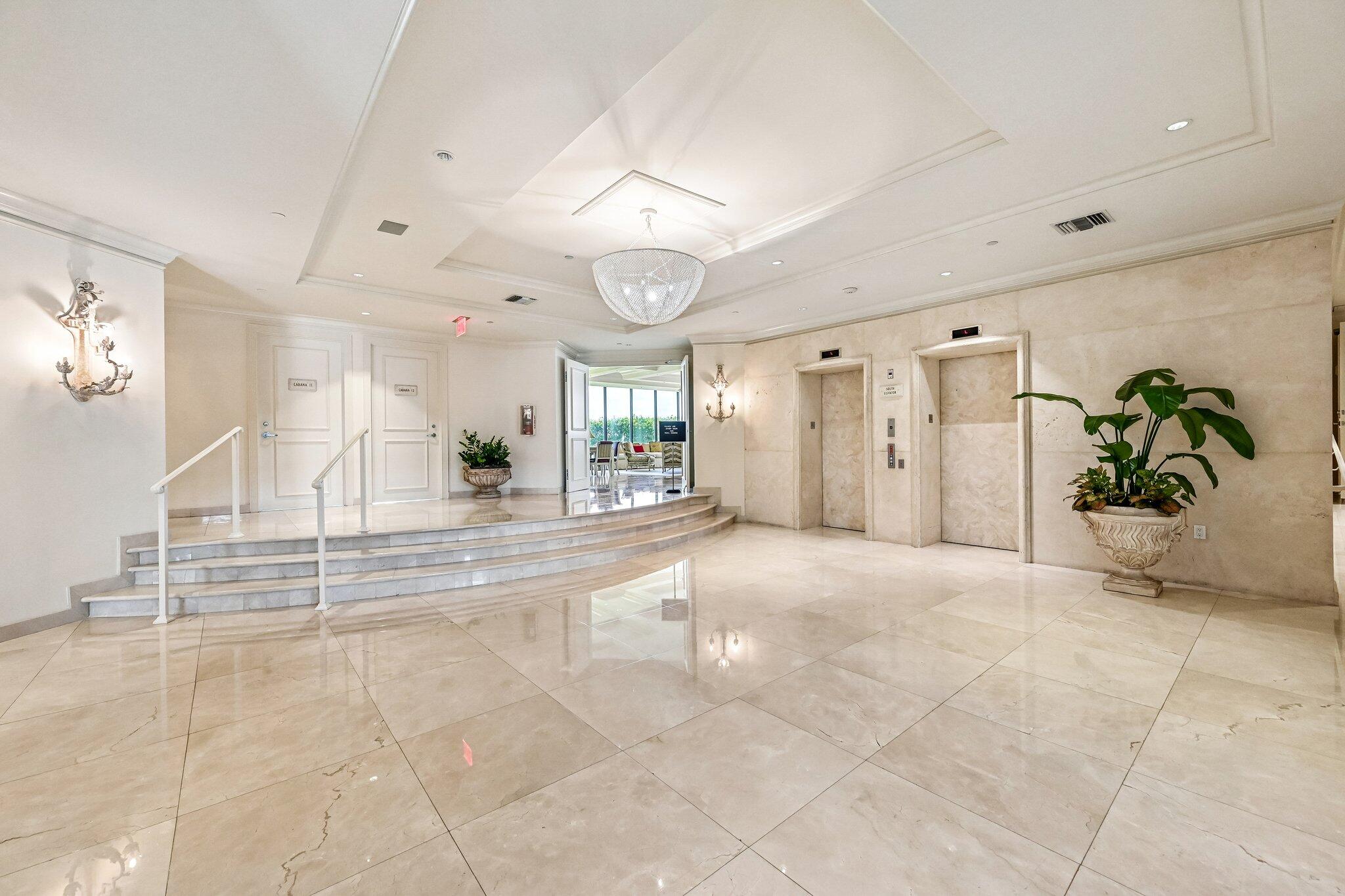 800 Ocean Drive 1105