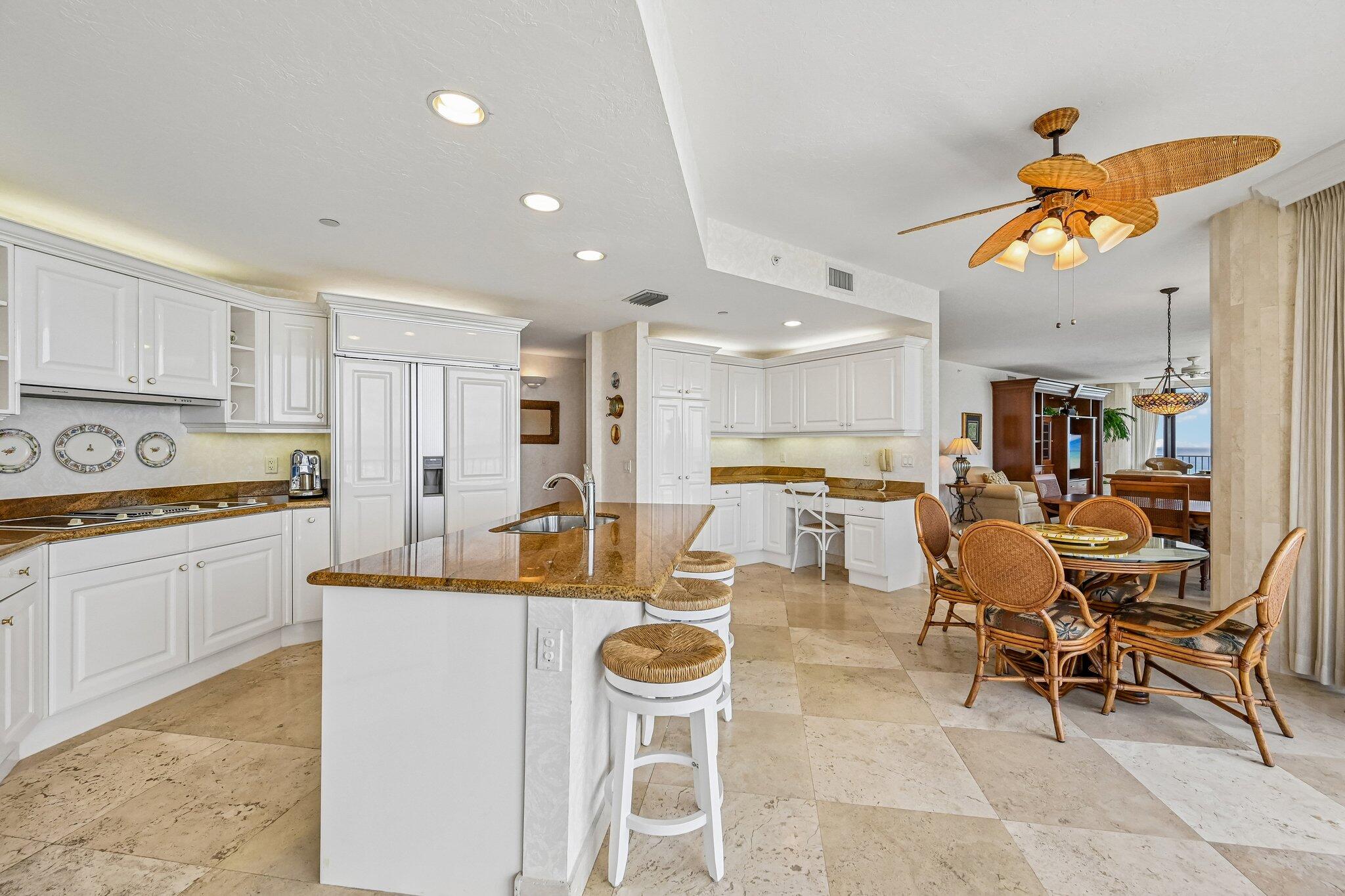 800 Ocean Drive 1105