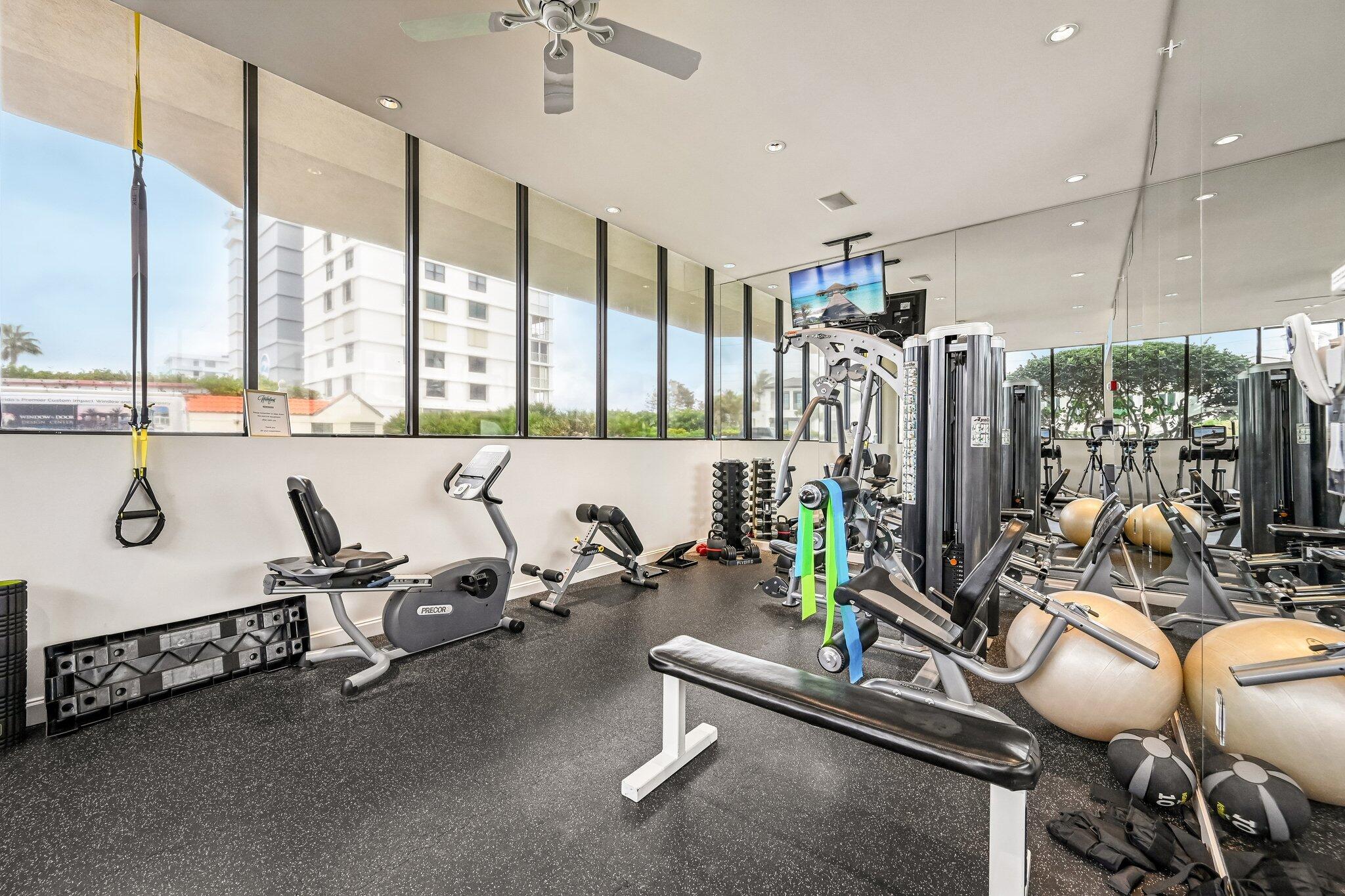 800 Ocean Drive 1105